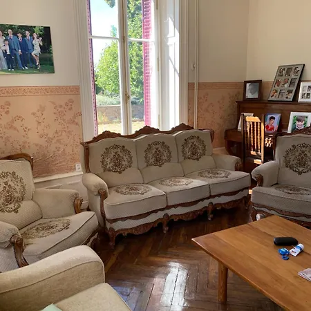 Nocleg ze śniadaniem Le Chateau